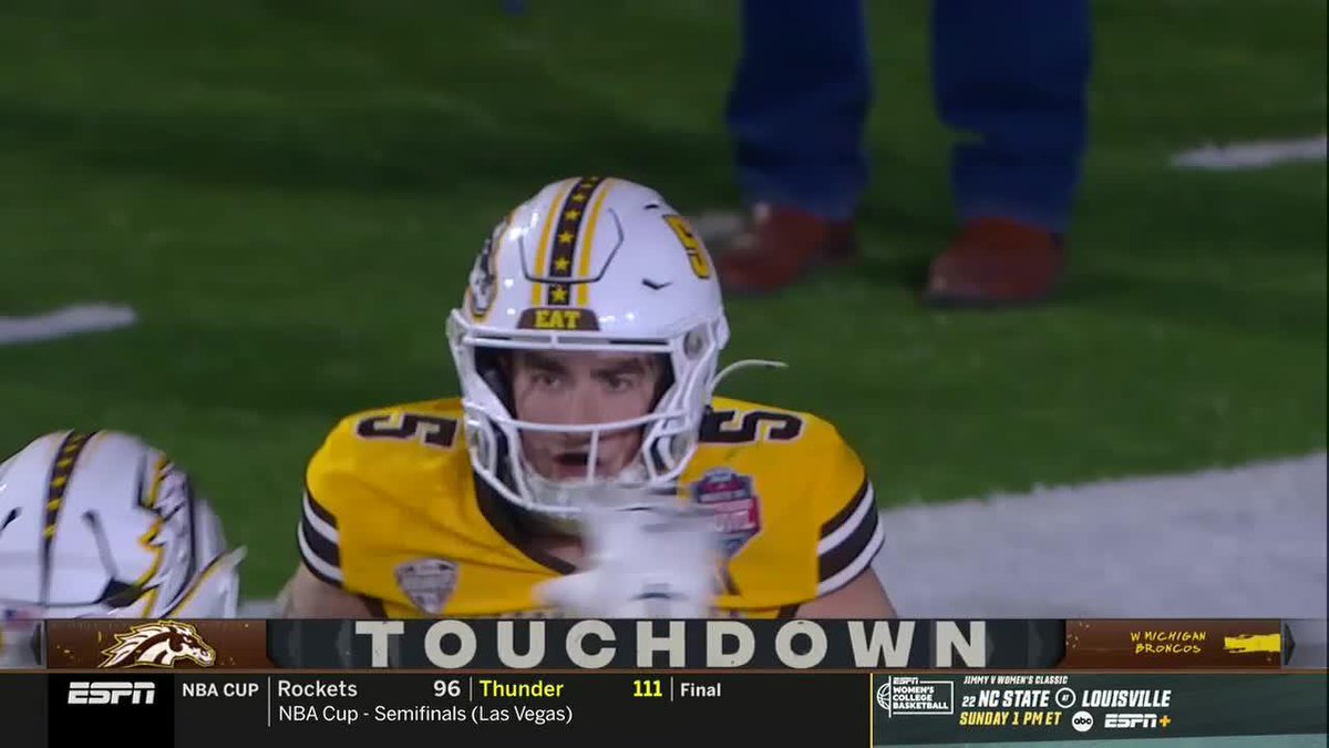 Anthony Sambucci makes a spectacular touchdown grab to inch Western Michigan within one score Sambucci surpassed 1,000 collegiate yards tonight in his final game