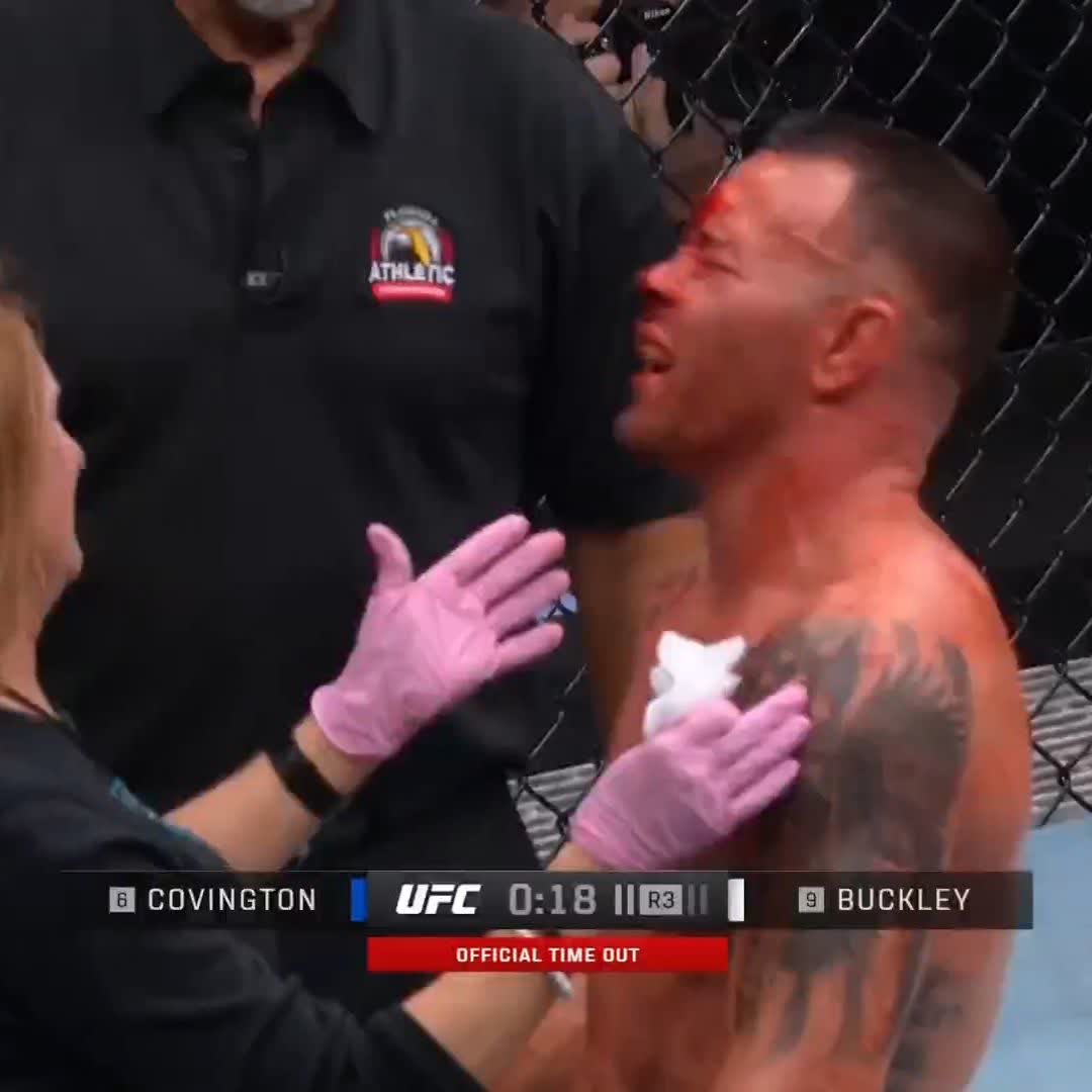 Seeing this nigga get pieced up brings a smile to my face
