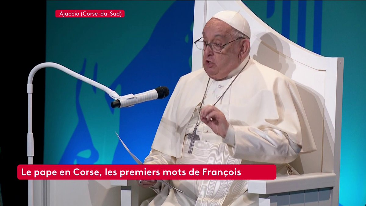 🔴 DIRECT 🗣"Une saine laïcité signifie libérer la religion du poids de la politique, et enrichir la politique par les apports de la religion, en maintenant la nécessaire distance." Le pape plaide pour une laïcité qui ne soit pas "statique et figée" dans son discours.