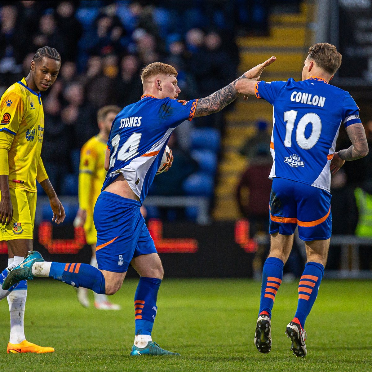 ⚡️ Pinpoint cross 💥 Perfect header Josh stones | #oafc