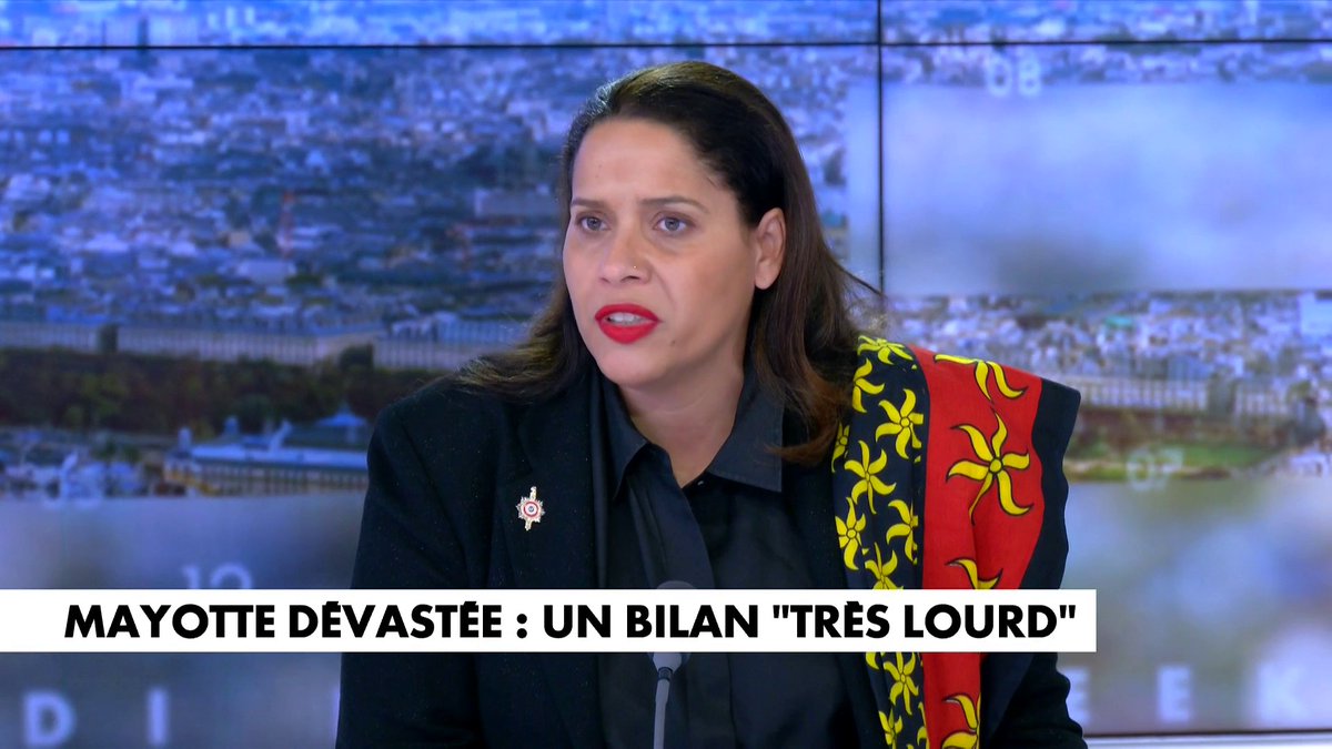 Estelle Youssouffa réagit aux propos de Jean-Luc Mélenchon sur la situation à Mayotte : «LFI s’est opposée à Wuambushu et la destruction des bidonvilles et ce sont des cimetières à ciel ouvert avec ce cyclone. Où sont-ils maintenant pour nous aider ?», dans #MidiNewsWE