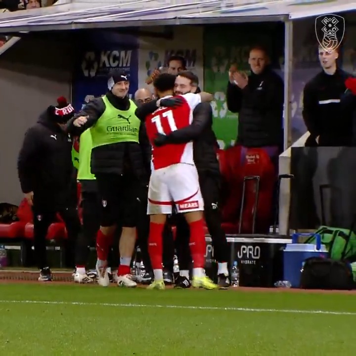 💪 | 400-plus days of injury rehab 🏋️ 𝗥𝗲𝘄𝗮𝗿𝗱𝗲𝗱. ✅ What. A. Moment. 🤩 #rufc | #ForeverTogetherForeverProud