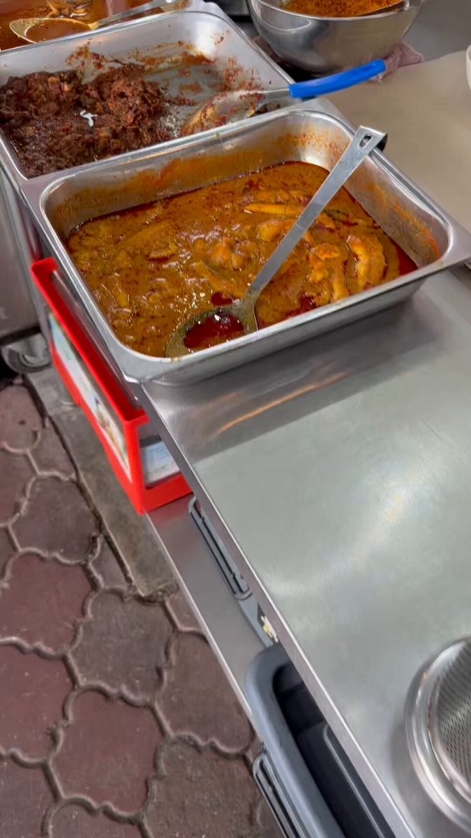 Jangan lah berjanji kalau tak tunaikan 😭 terus dia menghantui weyyy. 📸 : mohdharifhouzey