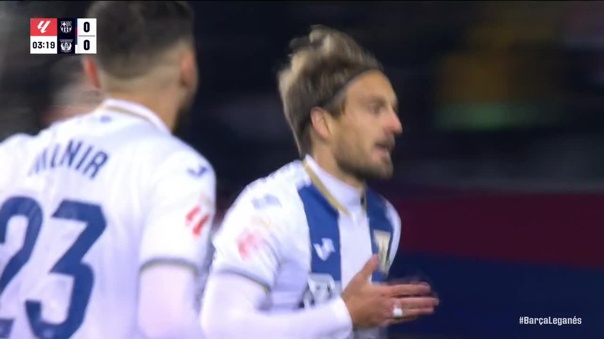 LEGANES TAKE THE LEAD OVER BARCELONA IN THE FIRST FOUR MINUTES 😱