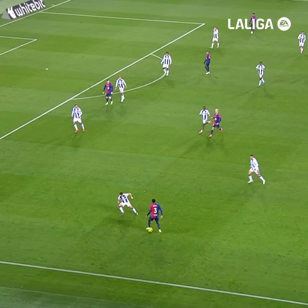 Raphinha with Barça's best chance of the game! #BarçaLeganés #LaLigaHighlights