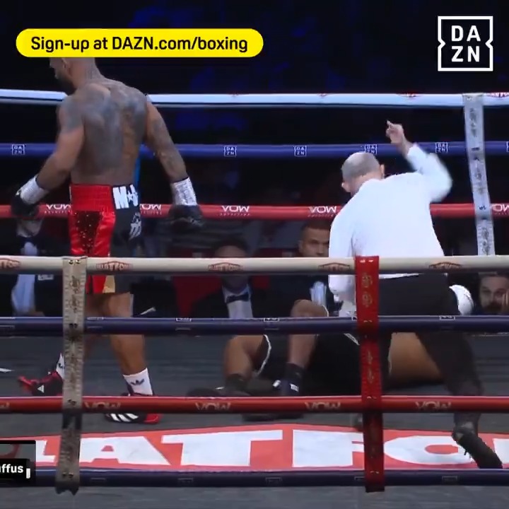 MIKE PEREZ GETS IT DONE INSIDE 30 SECONDS 🤯 #WhyteTetteh | Live on DAZN