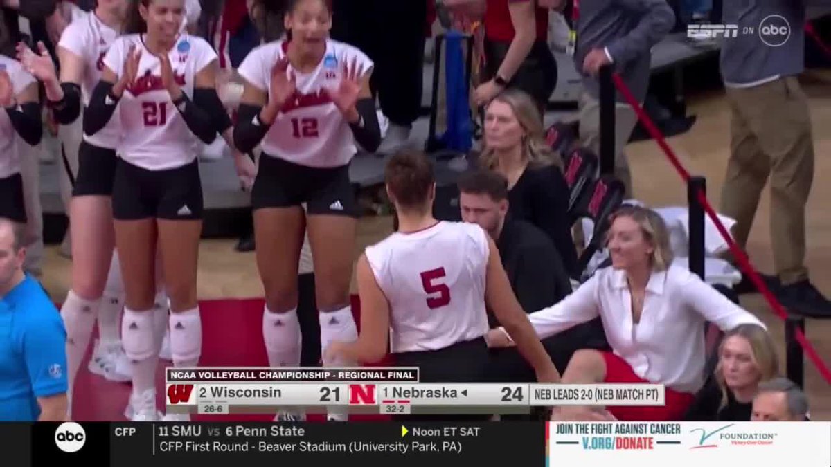 HARPER MURRAY CALLS MATCH ON THE BLOCK 🙌 LOUISVILLE IS CALLING! #GBR