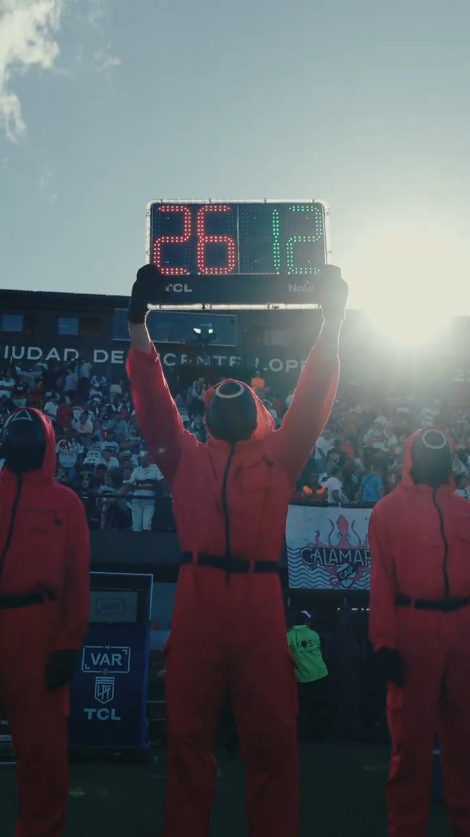 La colaboración entre PLATENSE y NETFLIX para el anuncio de la 2ª temporada de la serie “El Juego del Calamar”. Espectacular. 😅🎬