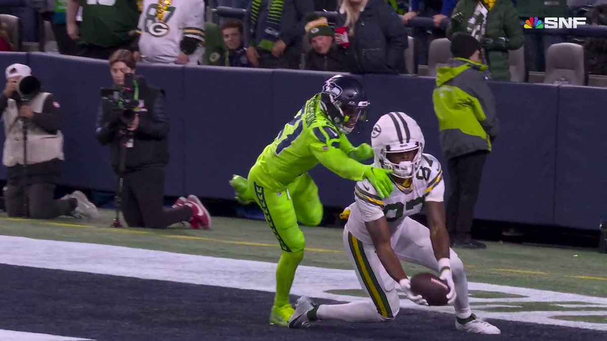 “HOW DID DOUBS CATCH THAT?!” 😱 An INSANE grab in the back of the end zone. 📺 NBC &amp; Peacock