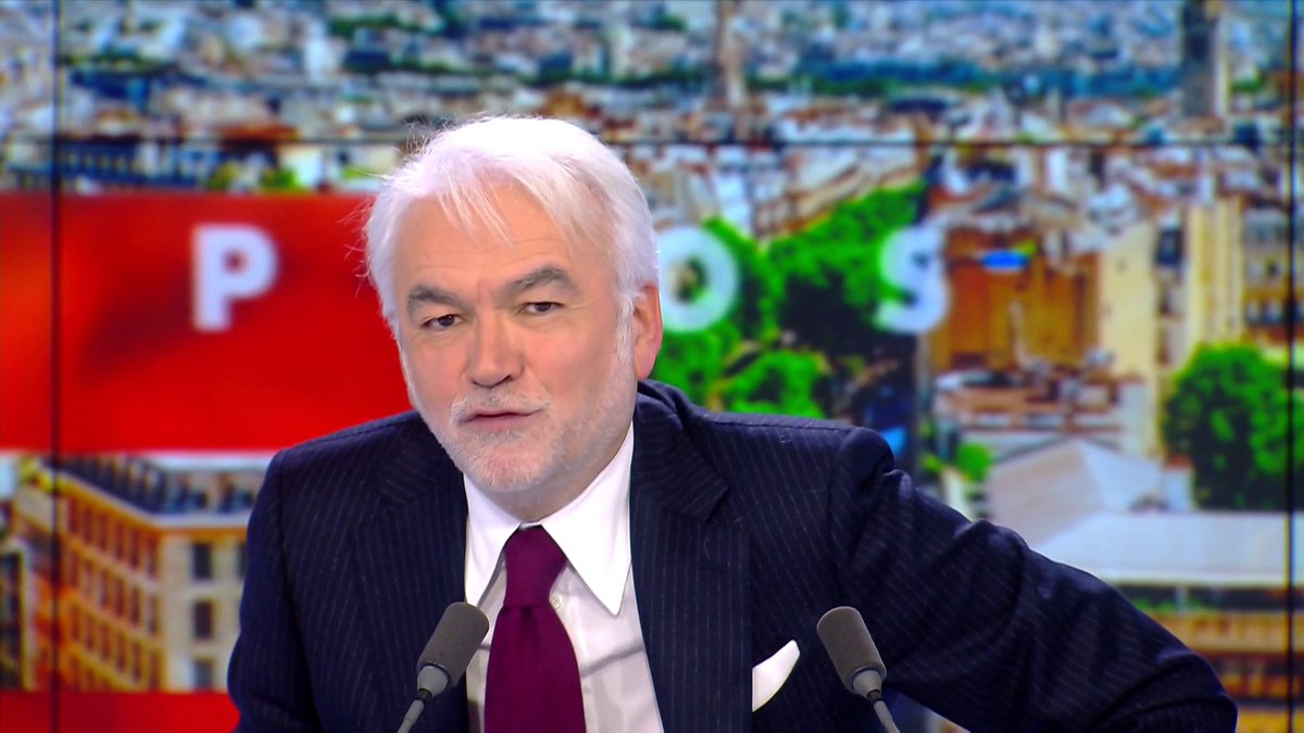 «Pape : émotions et ferveurs en Corse» : l'édito de Pascal Praud dans #HDPros