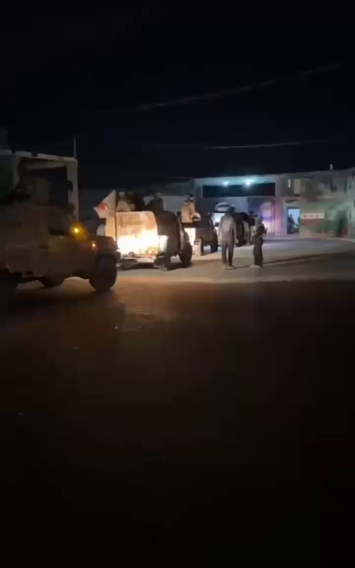 🚨Suriye Milli Ordusu, Ayn el-Arab operasyonu için cephe hattına sevk ediliyor.