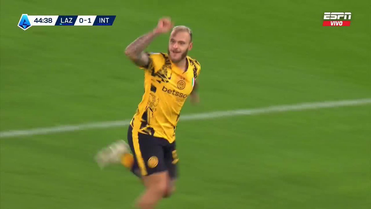 Lautaro Martínez y la importancia de jugar de espaldas para un 9, cambió toda la jugada.