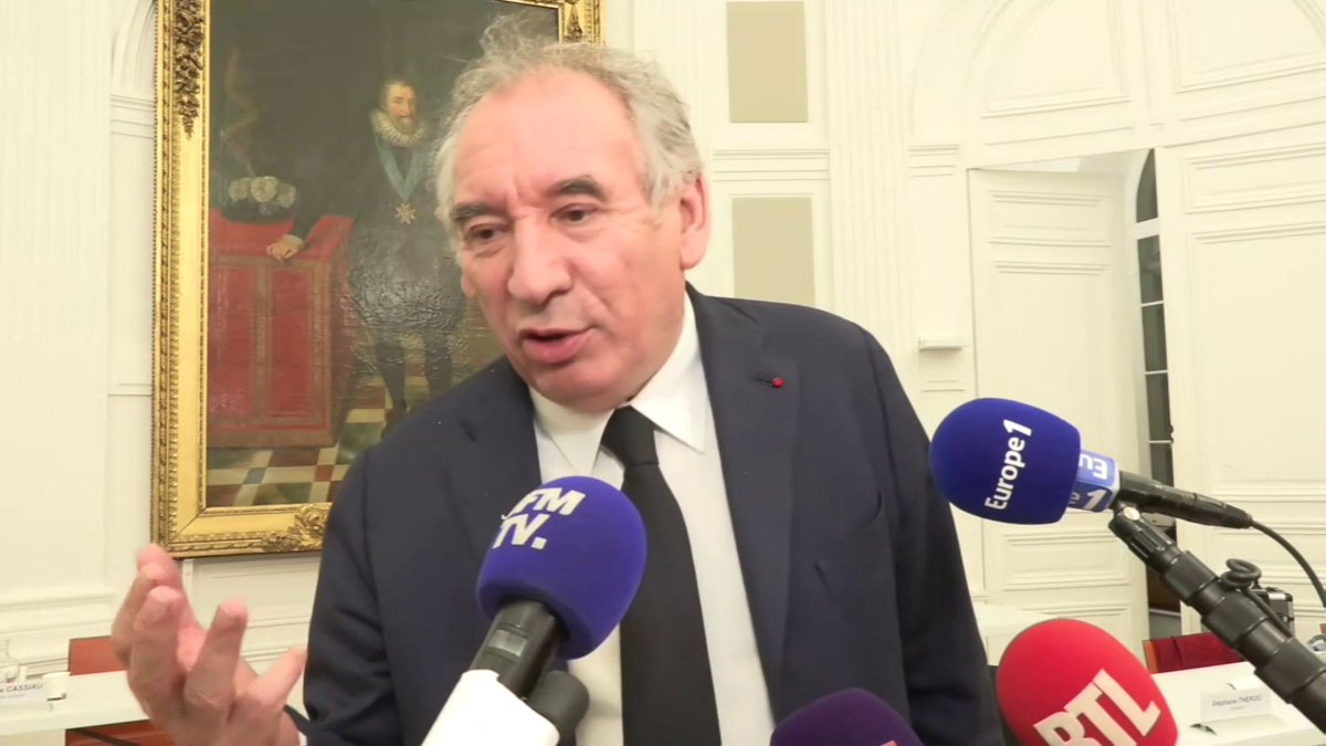 🔴ALERTE INFO François Bayrou se justifie sur son déplacement en jet à Pau : "Je n'abuse jamais des moyens de l'État" Il est en train de se saboter, c'est pas possible.