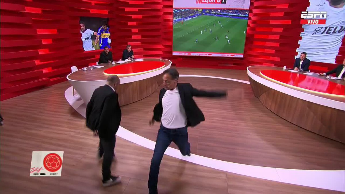 LO QUE JUEGA RENATO... 📺 #ESPNEquipoF | #DisneyPlus