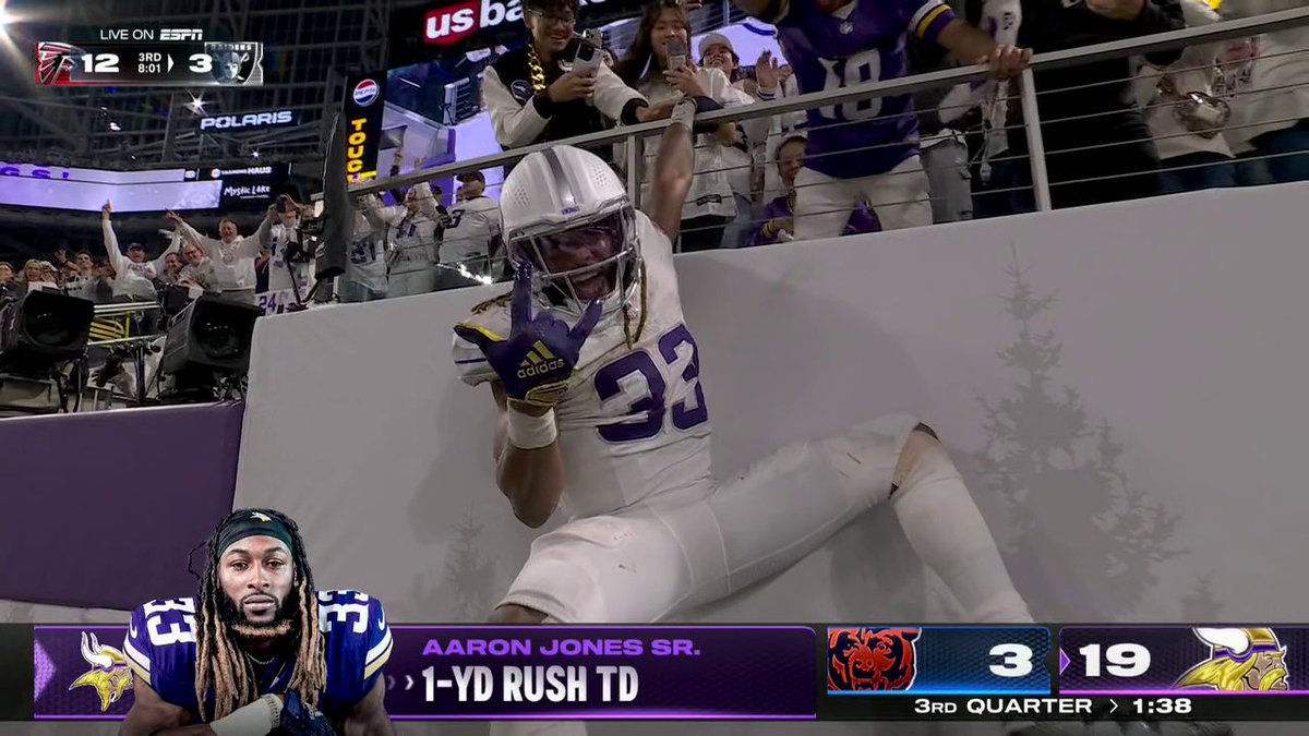 AARON JONES LEAPT INTO THE STANDS AFTER HIS 50TH CAREER RUSH TD 💪