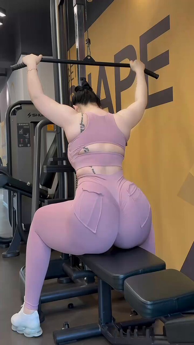 如意如意按我心意快快显灵#asiangirls #shanghai #weibo #gymgirl #大甜甜bigbaby