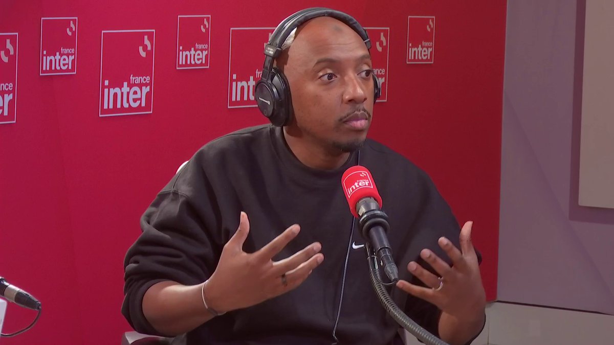Soprano : "Ca fait presque 30 ans que je fais de la musique et j'ai l'impression que ça empire, on est plus déchirés qu'avant. Aujourd'hui, ce qui fait cliquer, ce n'est que de la négativité. La bienveillance n'est plus à la mode. " #le710inter