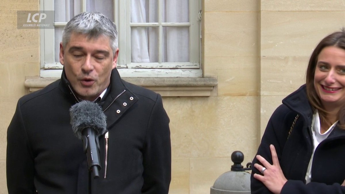 Consultations à Matignon : "On ne gravit pas l'Himalaya en espadrilles, les bras ballants. On a un cap, une orientation", avertit Guillaume Gontard. "On nous rejoue le jeu des 7 familles de la droite. Et à la fin, qui gagne, si ce n'est Marine Le Pen ?"