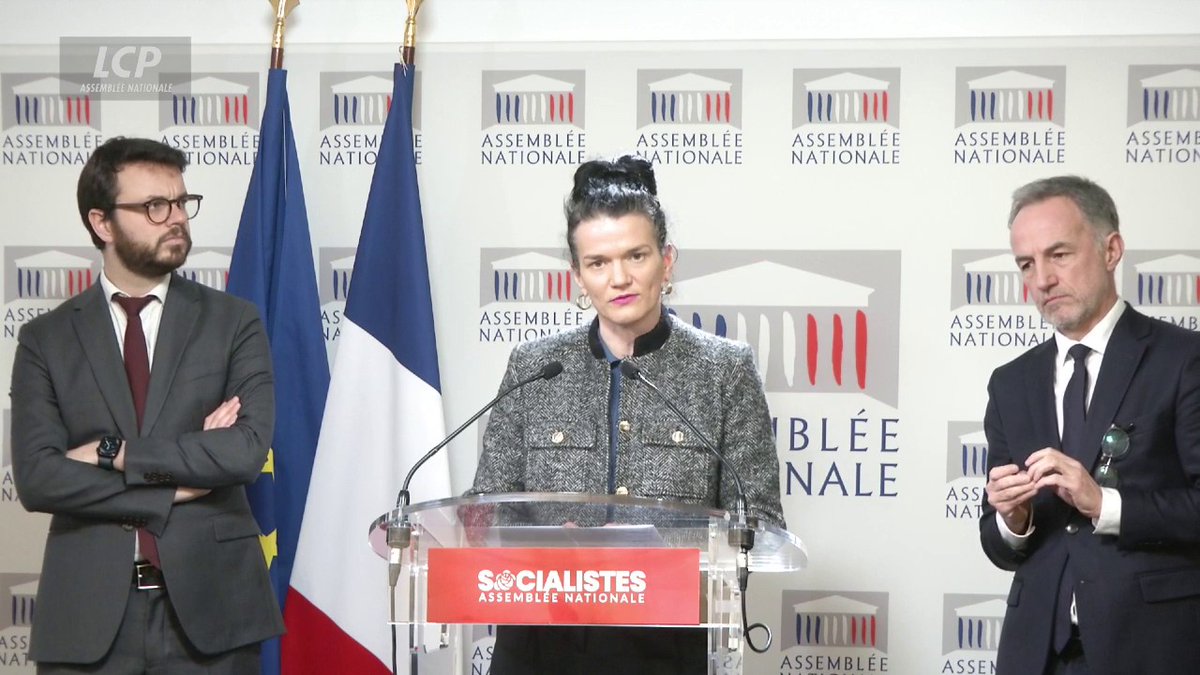 "Les socialistes resteront dans l'opposition au Parlement", indique Mélanie THOMIN. "Nous ne souhaitons pas miser sur une hypothétique démission du président de la République et nous souhaitons encore moins miser sur une incertaine dissolution", précise l'élue. #DirectAN