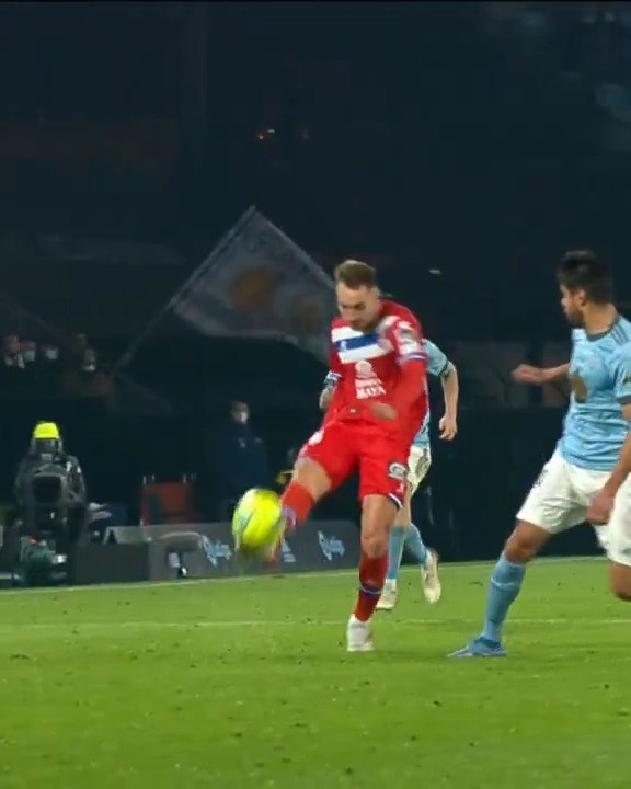 😯🎯 Hoy se cumplen 3 años de esta locura de Loren Morón. #LALIGAEASPORTS | RCD Espanyol de Barcelona