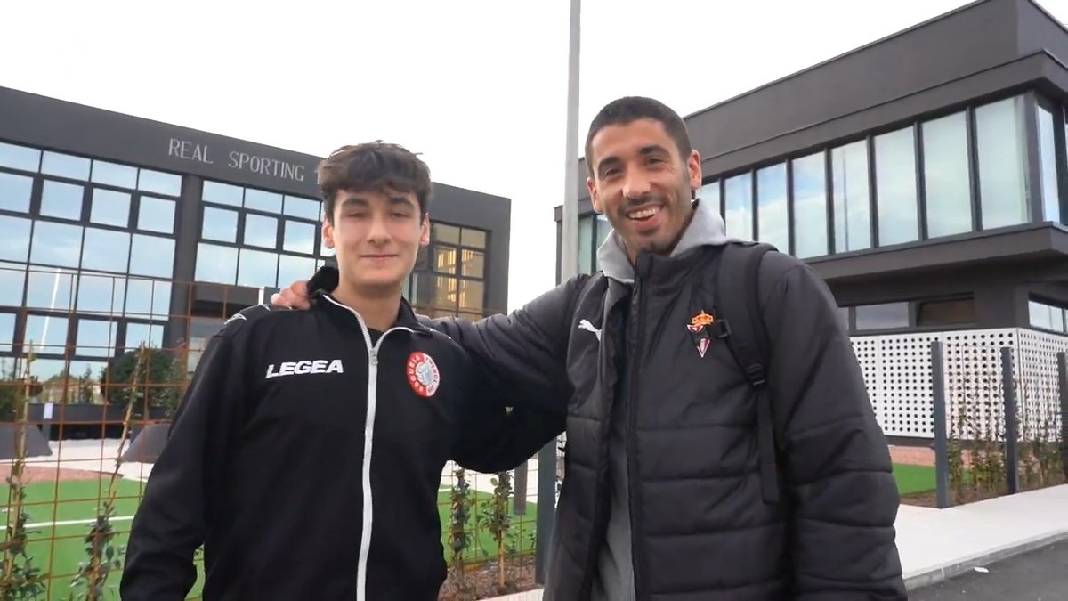 🔝 Lucas ya tiene el cromo de 🐐 𝐶𝑜𝑡𝑒𝑅𝑜𝑐𝑒𝑠. 🫶🏻 “𝒀𝒐 𝒂𝒎𝒐 𝒂 𝑪𝒐𝒕𝒆”. #RealSporting