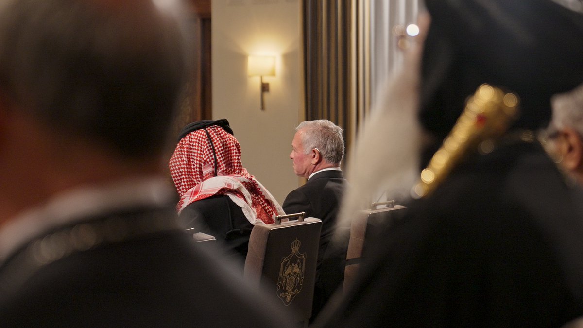 من استقبال جلالة الملك عبدالله الثاني لقيادات دينية مسيحية وإسلامية مقدسية وأردنية، بحضور سمو الأمير الحسين بن عبدالله الثاني ولي العهد، إذ قدم جلالته منحة على نفقته الخاصة لدعم تأسيس جامعة موقع المغطس الأرثوذكسية الدولية، ومنحة أخرى لتذهيب الزخارف التاريخية في قبة الصخرة المشرفة