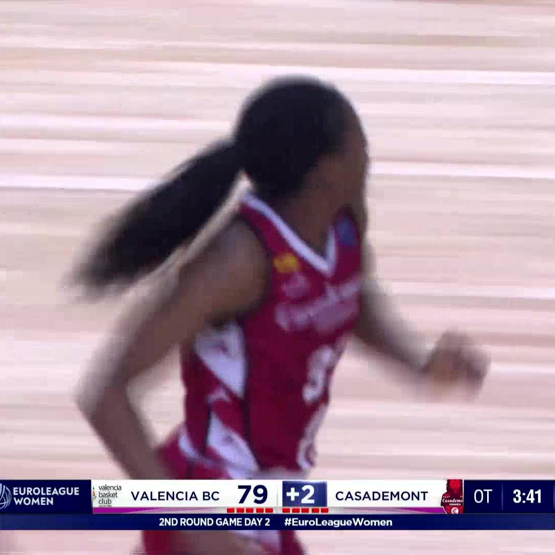 This girl has been unbelievable tonight. Unbelievable. #EuroLeagueWomen x Casademont Zaragoza | 𝗝 𝗯𝗮𝘀𝗸𝗲𝘁
