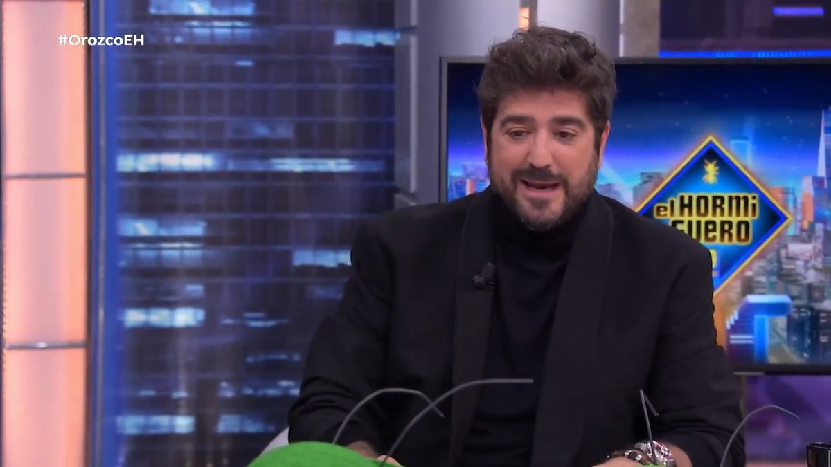 .Antonio Orozco nos presenta su nuevo single, “Te juro que no hay un segundo que no piense en ti” #OrozcoEH