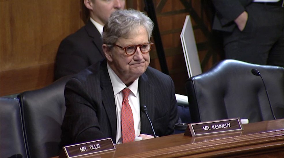 "Why don't you go to Amazon and buy a spine online and take a stand?" - John Kennedy to NCAA President Charlie Baker Senator Kennedy never misses 👏🏼🔥