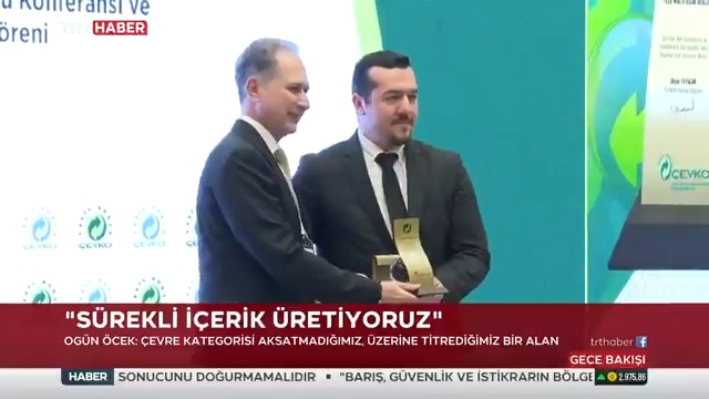 TRT Haber ailesine anlamlı bir ödül daha... yaptığı çevre haberleriyle ÇEVKO Vakfı tarafından ödüle layık görüldü.