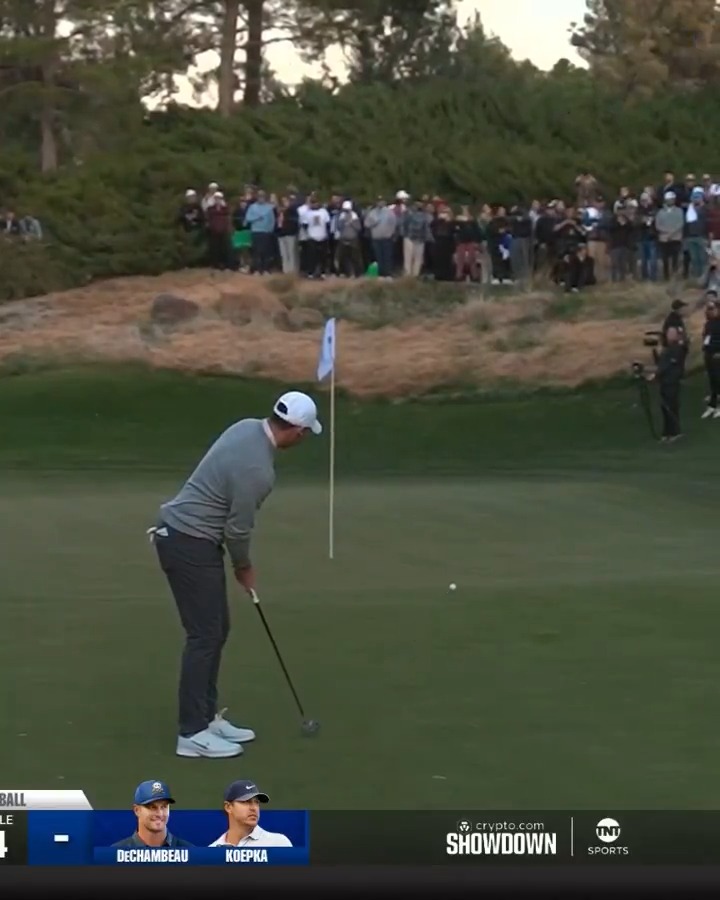 🚨👀⛳️ Rory McIlroy from DISTANCE at The Showdown. TRACKING RORY