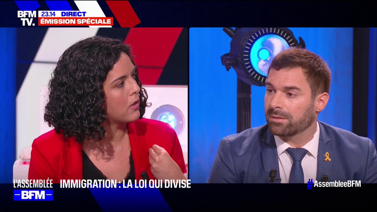 🇫🇷📺 Tension sur le plateau de BFM TV : Julien Odoul (RN) est accusé de "sexisme" après avoir lancé à Manon Aubry (LFI) : "Détendez-vous, prenez un verre d’eau." Benjamin Duhamel a dû intervenir pour stopper le député du RN, mais en vain.