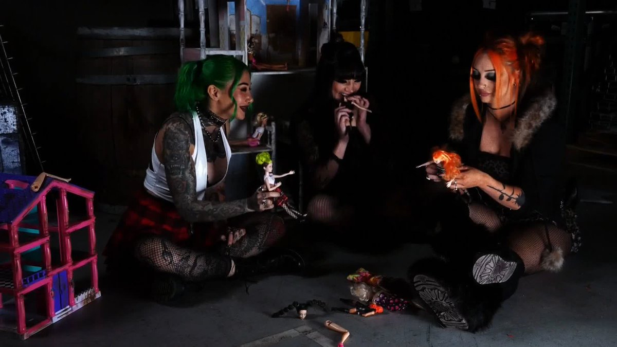 “Dolls out, balls out!” Shotzi, Pax and ¯\(°_o)/¯ are ready to go after Fatal Influence! 😤 #WWENXT