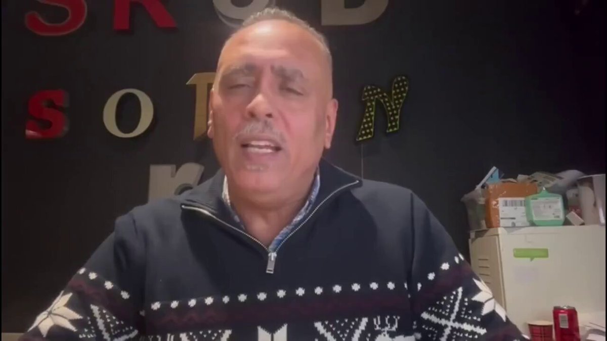 الرفحاويين خايفين على مالاتهم ورواتبهم يعرفون جيدا راح ينقطع لسانهم ....... ونقول لك ياذيل ايراني لاتخاف من أردوغان ولا من السنة الي راح يطيح بحكم المليشيات الإيرانية هم أهل الجنوب الاصلاء قبل غيرهم أنتم تعرفون كم أصبحتم منبوذين في المناطق الشيعية بعد كل هذا الفساد والفشل في بناء الدولة #التغيير_قادم_بالعراق