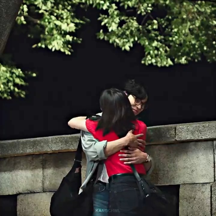 kim jieun and yoon jion their storyline was wholesome. their chemistry heals and comforts me. i love haein and somin but jion and jieun have more chemistry. i finish the drama for them and so I want them as the leads. love next door (2024)