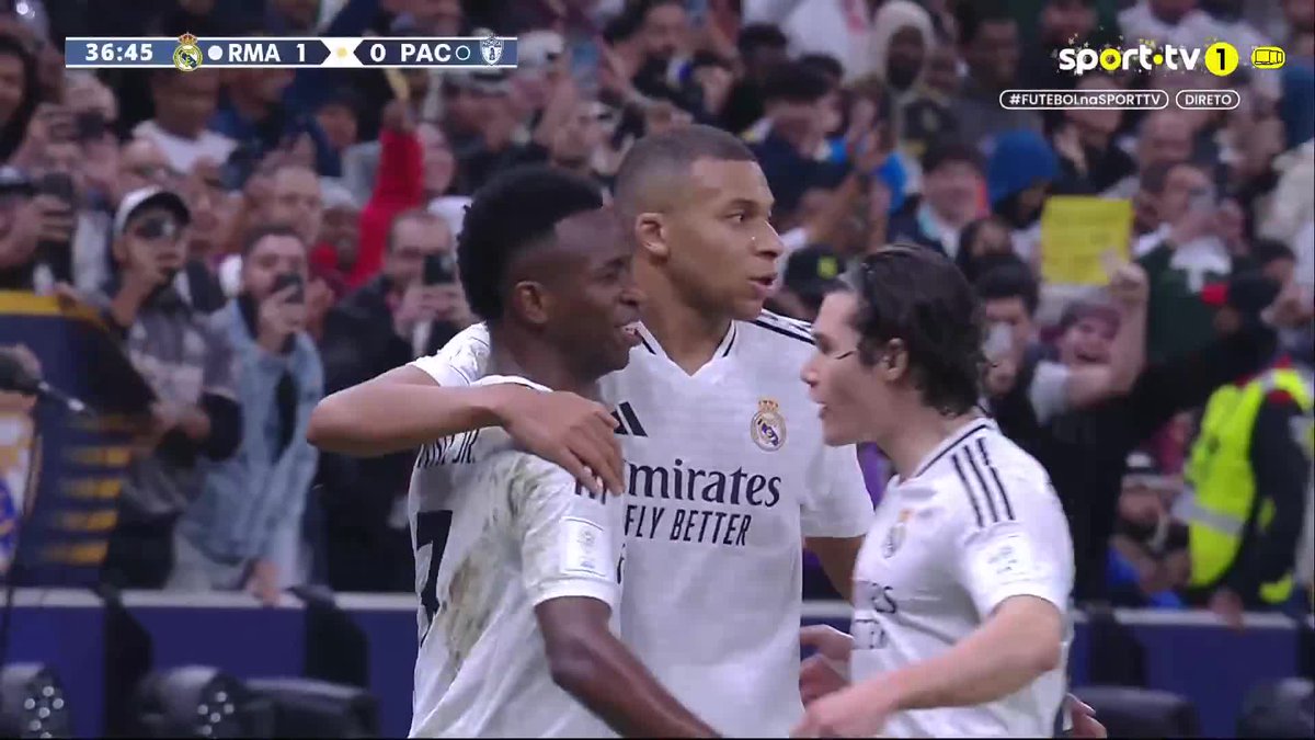 Real Madrid coloca-se a vencer na final da Taça Intercontinental! O que fez Vini Jr ao guarda-redes 🤭