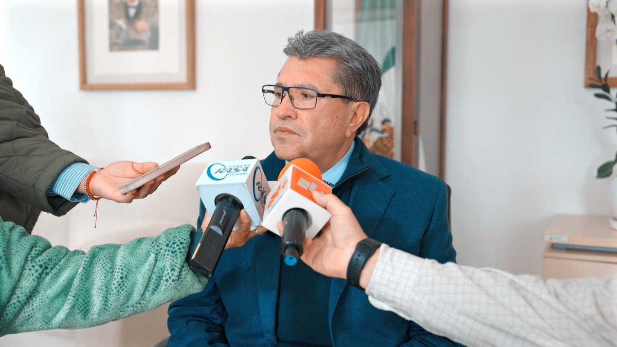 La discusión sobre el Infonavit se pospuso para un análisis más profundo. Después del 6 de enero, convocaremos a empresariado y sindicatos, para construir una reforma que combata la corrupción y proteja a las y los derechohabientes. No está en riesgo ni un solo centavo; la ley los respalda. No caigan en manos de gestores o estafadores.