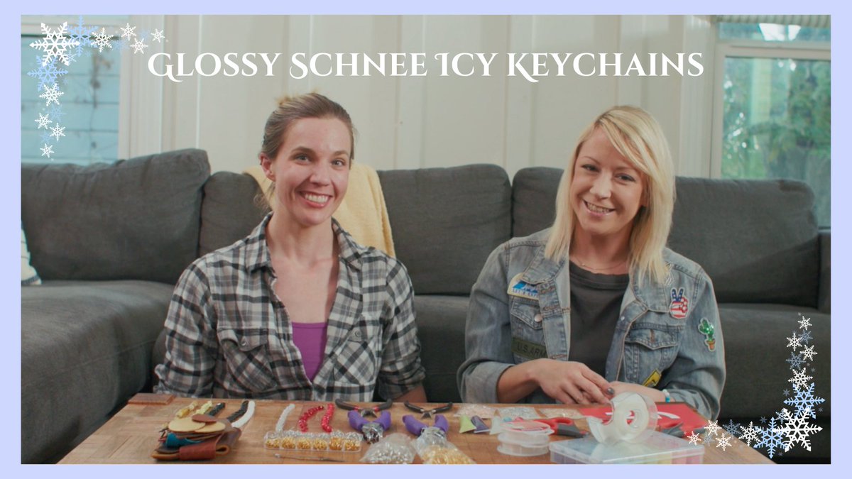 Still trying to figure out what to gift your bestie for the holidays? Make a โWeissโ choice and DIY this year!๐