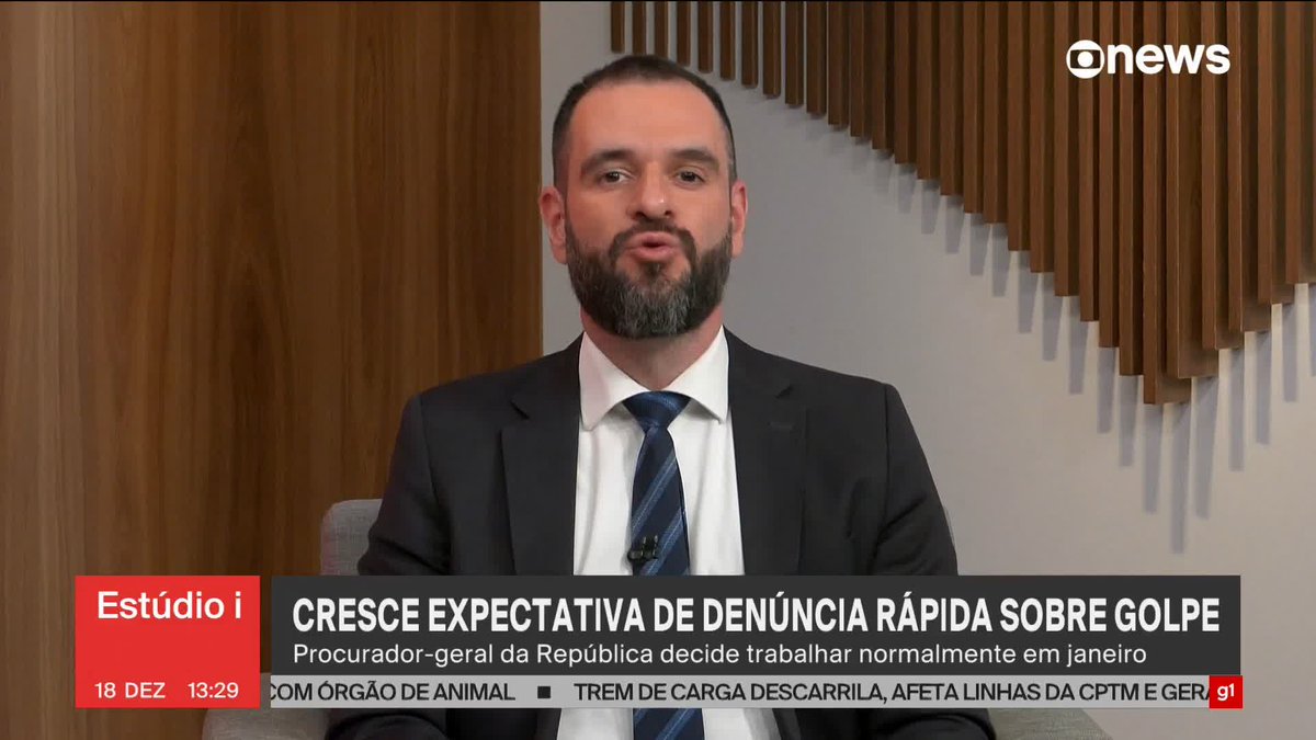 Rapaz! Mais cedo o ministro Alexandre de Moraes informou que abriu mão das férias para trabalhar no inquérito do Golpe, agora o PGR Paulo Gonet também decidiu fazer o mesmo. Será que teremos aquele presentão de fim de ano?