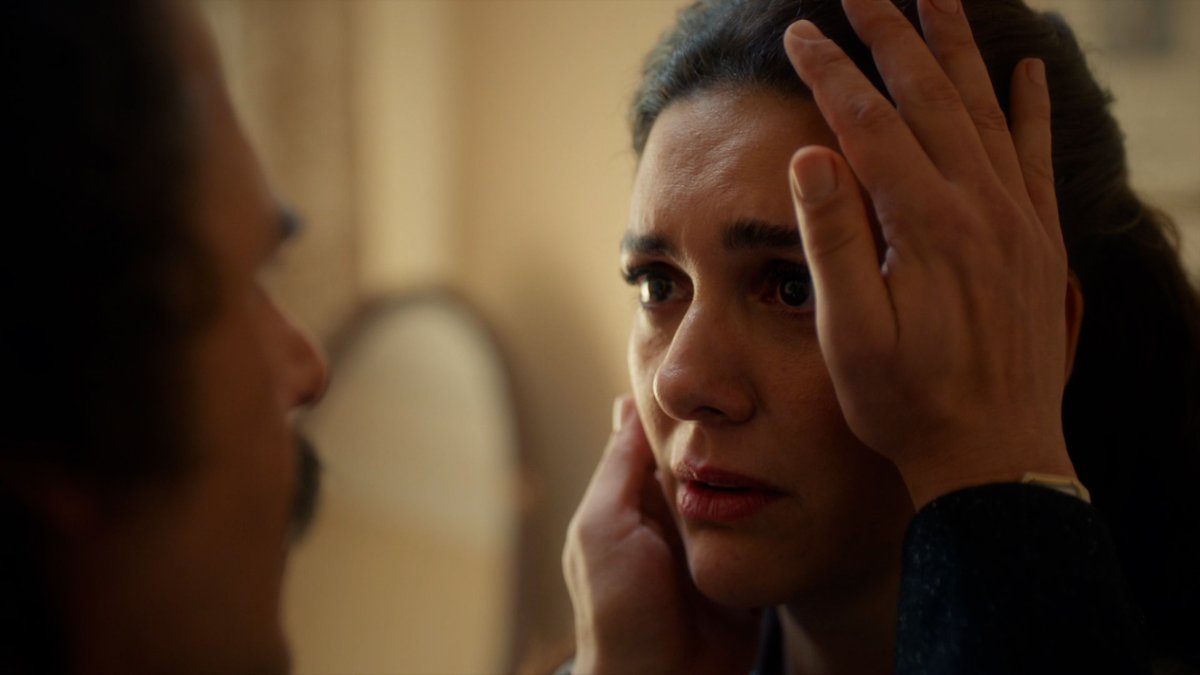 “Beni yeniden, bir kere daha sevemez misin?” #AnnemAnkara yeni bölümüyle 25 Aralık Çarşamba saat 20.00’de Kanal D’de! BKM