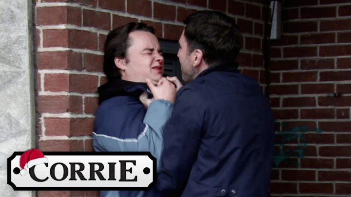 That's one way to pass on a message 😲 #Corrie