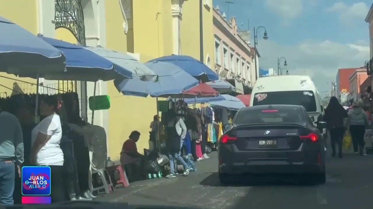Regresó la presencia de vendedores ambulantes al Centro Histórico de #Puebla. #NoticiasPuebla #Puebla #JuanCarlosValerioNoticias
