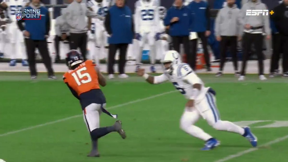 "Alert something tricky." Nik Bonitto and the @broncos expected the unexpected ️🔥 #NFLTurningPoint on ESPN+ | Louis Riddick
