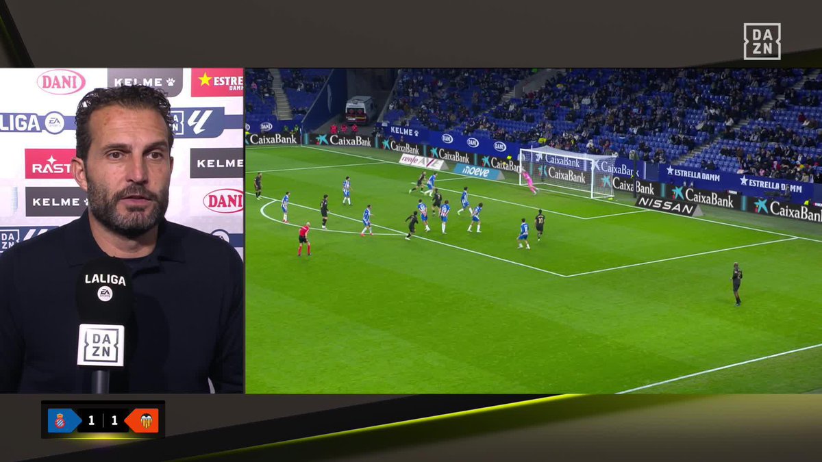 Rubén Baraja no entiende el fuera de juego por el que se anuló el gol que daba la victoria al Valencia "No he podido hablar con el árbitro porque lo ha resuelto en 15 segundos" #LALIGAenDAZN ⚽