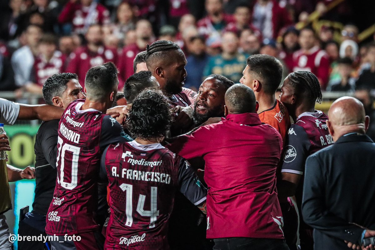 Víctor Núñez: "En un toque vi a Dios"