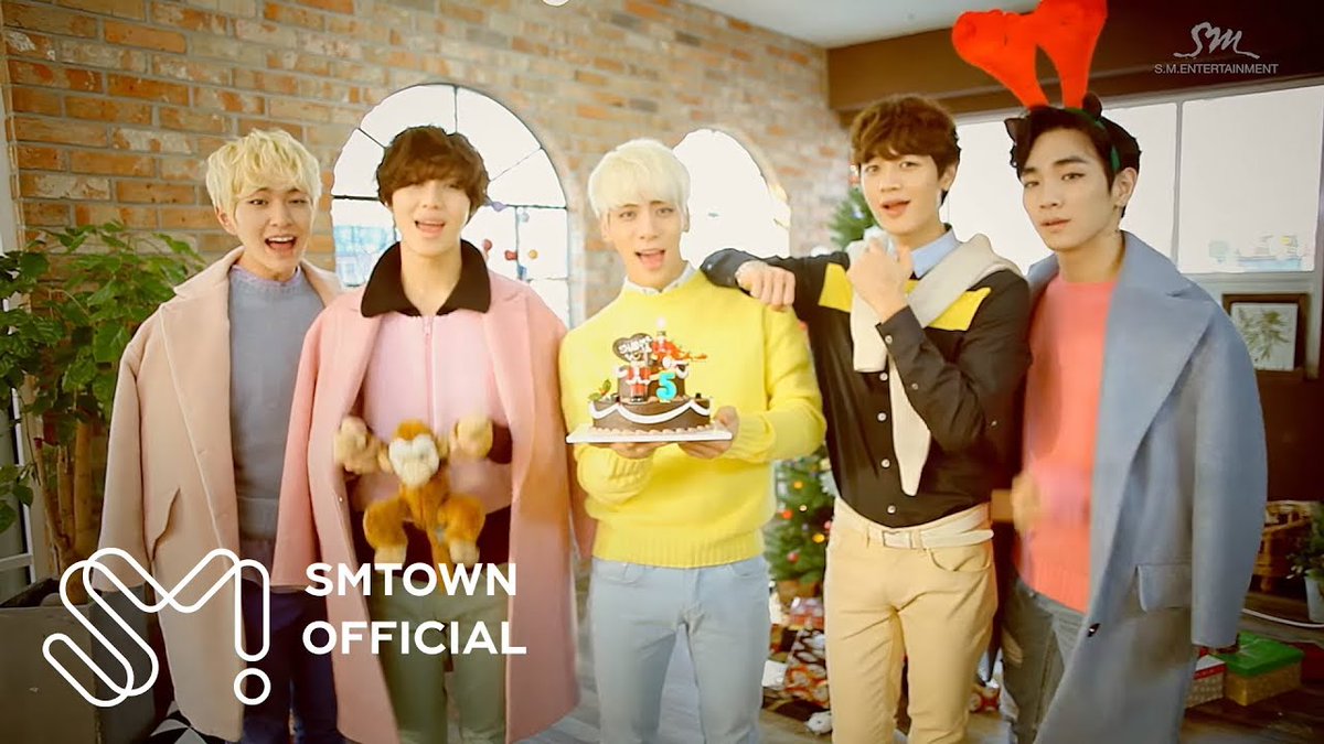 11 years ago today, SHINee released the music video for ‘Colorful’.