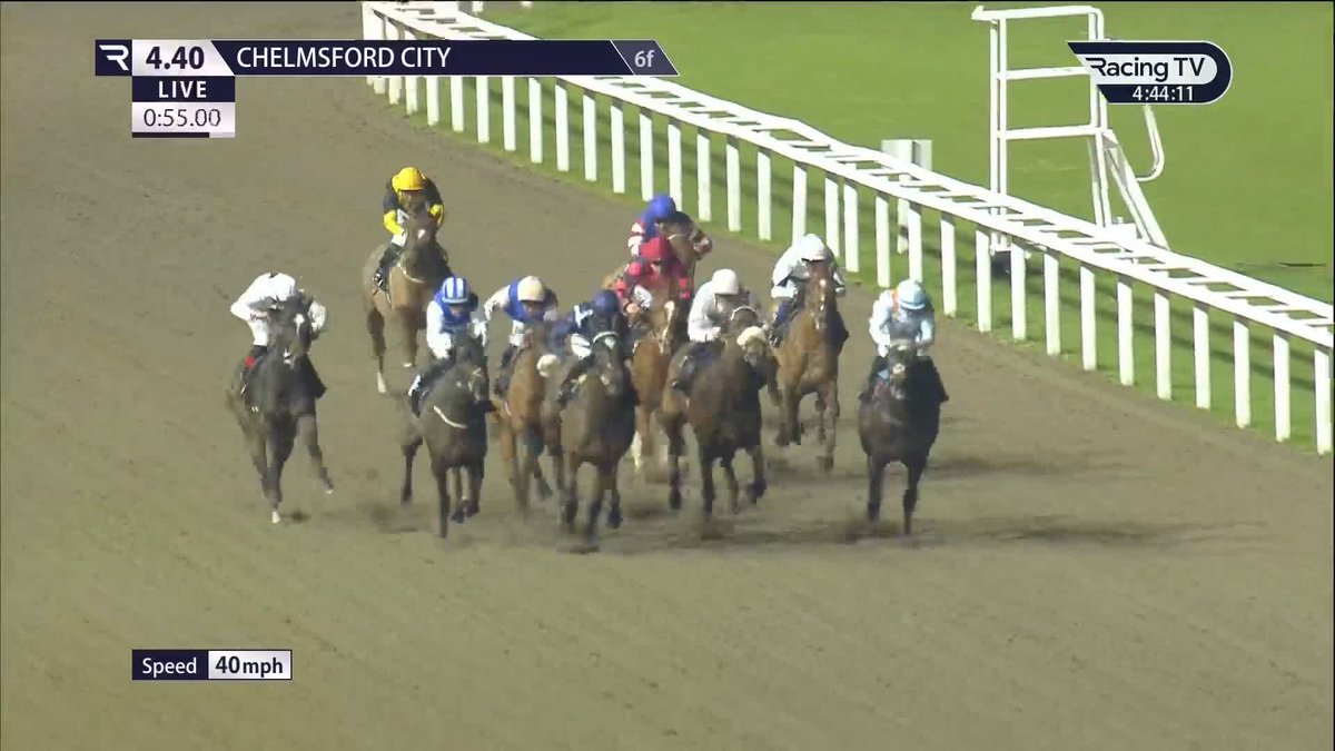 Decisive 🌞 Sunlit Uplands gives the retiring Rae Guest a welcome winner on her second career start. There should be more to come from this daughter of Sands Of Mali. Rae Guest Racing | Hector Crouch