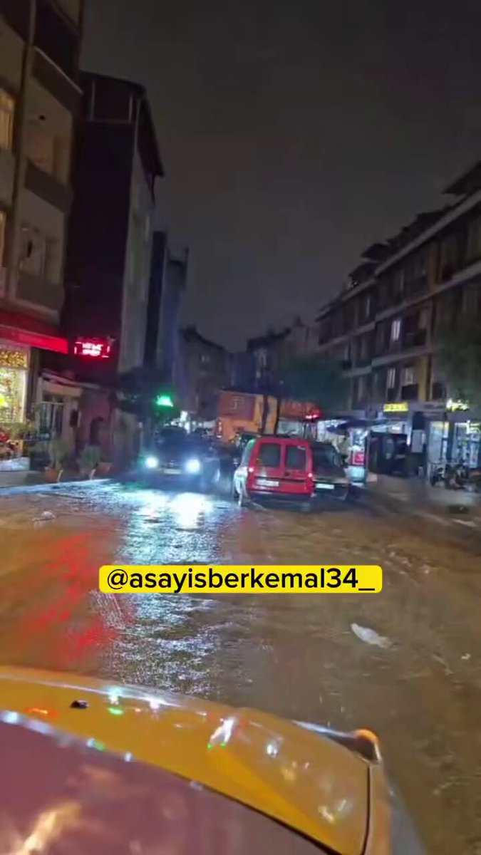 📍Suriye Şam sandım, 📍İstanbul Piyalepaşa çıktı.