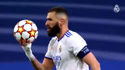 Karim Benzema jugó la Champions 2021/22 en modo súper monstruo del área. Performance deluxe. Material de exhibición en todos los museos. Imparable.