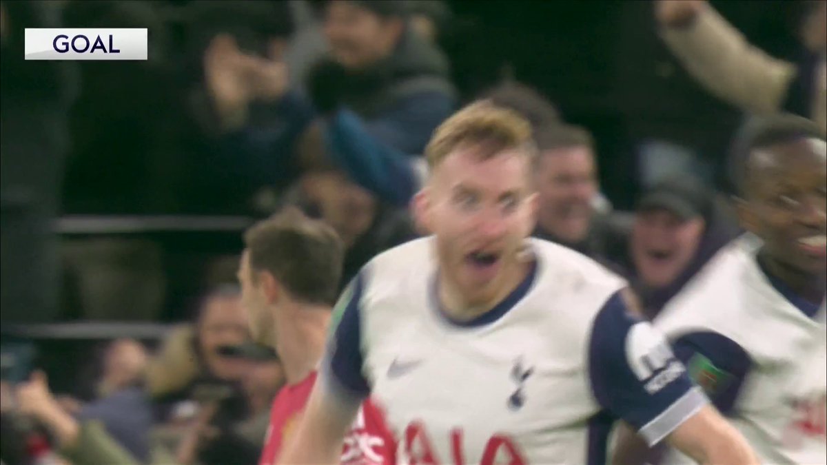 Dejan Kulusevski doubles Tottenham's lead, what a start to the second half! ⚡️◻️ 🎙️ "The clearance from Lisandro Martinez is quite simply appalling."
